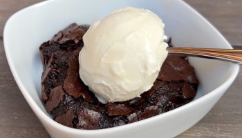 See klassikaline šokolaadidessert vallutab sotsiaalmeediat juba 17 aastat hiljem