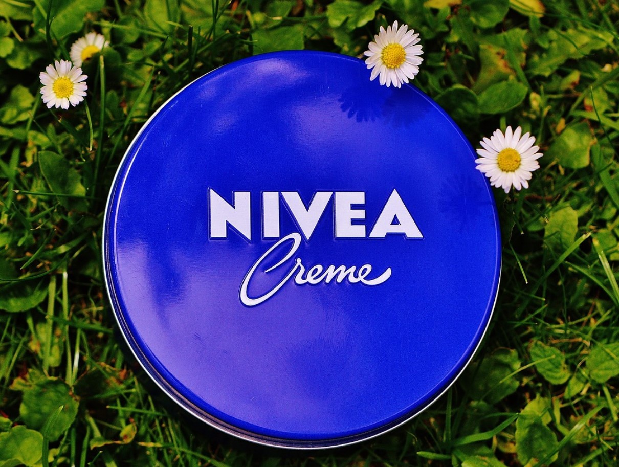 Eksperdid Ütlevad Ometi Tõtt: Mida Tõesti Teeb NIVEA Kreem Sinu Nahaga Ja Miks Sa Võid Olla Üllatunud