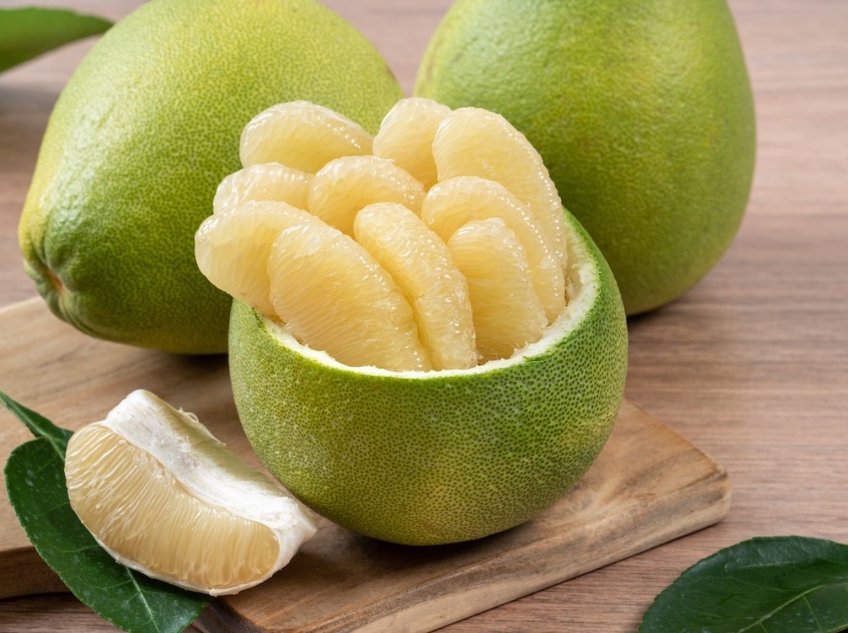 Seda on praegu sama palju kui mandariine, kuid me ostame seda harvem. See aitab kaalust alla võtta ja on hea diabeetikute jaoks.