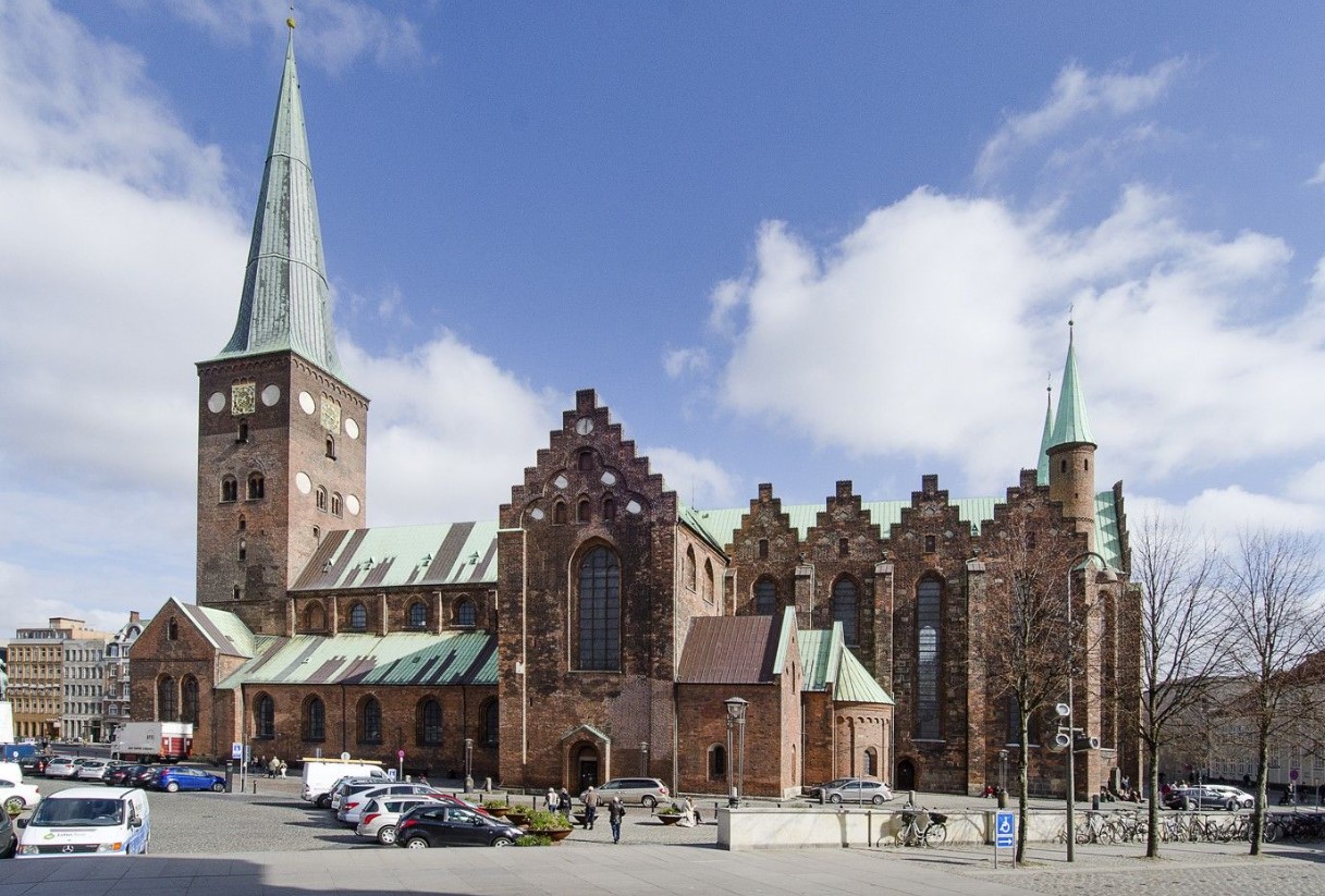 Aarhus: Taani “Naeratuste Linn”, Mis Paneb Sind Unistama Uuest Euroopast, Kuigi Eesti On Alles Nii Lähedal