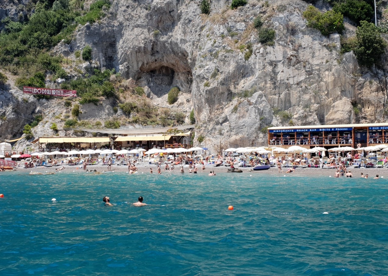 Amalfi rannikko Itaalias: postkaardi‑ilus meri, romantika ja ajalugu, mida iga rändur peab nägema