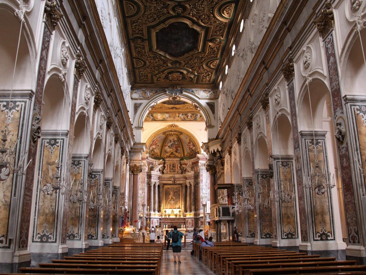 Amalfi rannikko Itaalias: postkaardi‑ilus meri, romantika ja ajalugu, mida iga rändur peab nägema