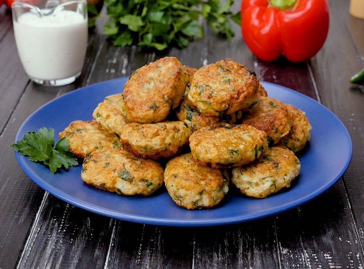 See üks lihtne köögiseik, mis võib muuta su suhet lillkapsiga - kas lillkapsa-kotletid on järgmine asi, mis paneb sind köögis kaasa laulma