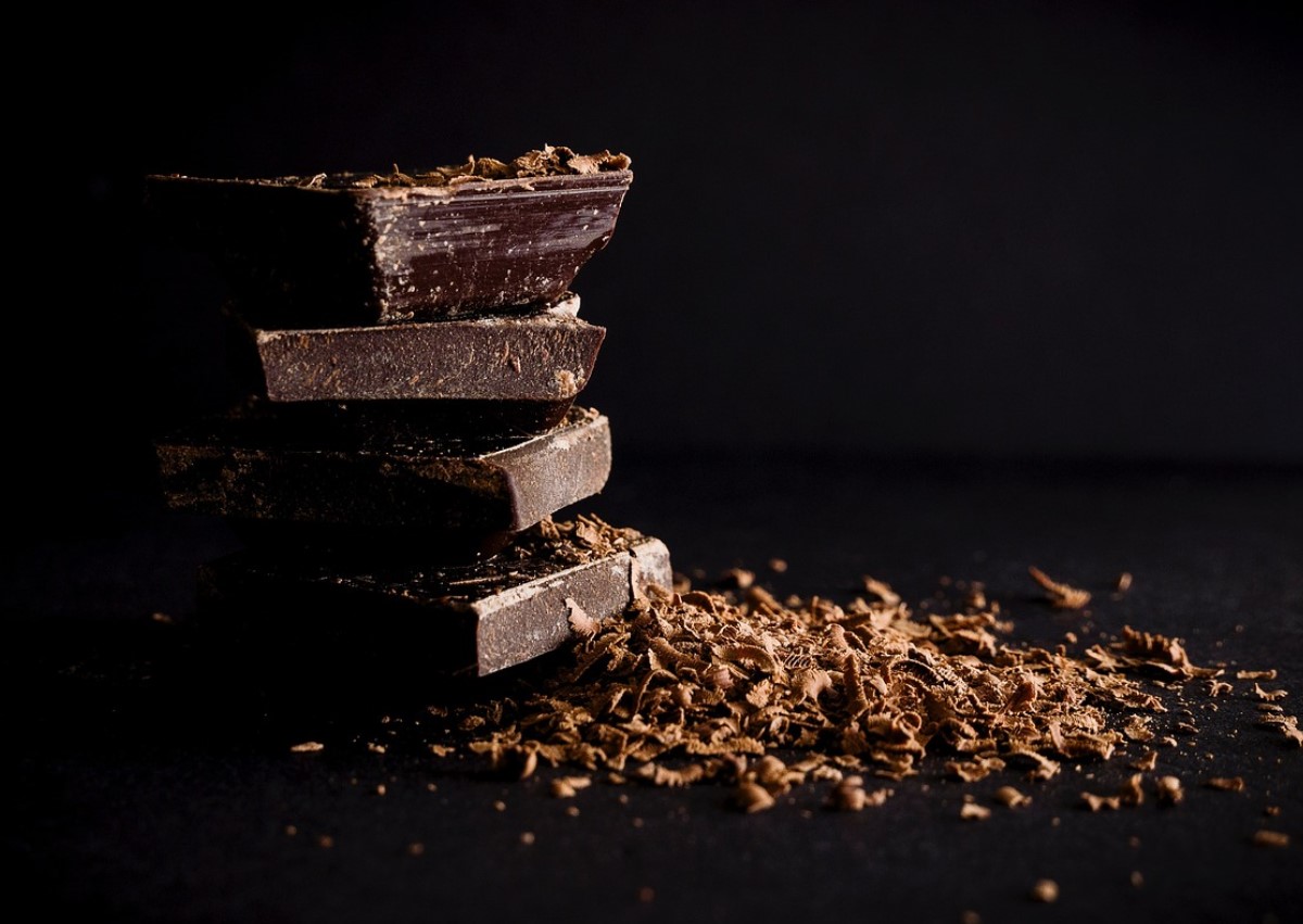 Kõigi šokolaadisõprade šokeeriv avastus: odavad supermarketi tumedad šokolaadid võitsid mahlasemas maitsmises kallid gourmet‑baarid