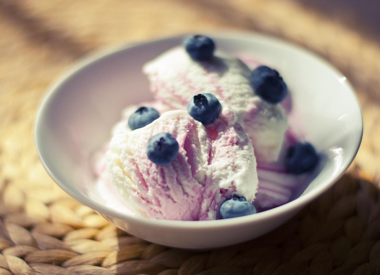 See 5‑minutiline proteiinijäätis vallutab sotsiaalmeediat - kuus maitset, mida tahad kohe proovida