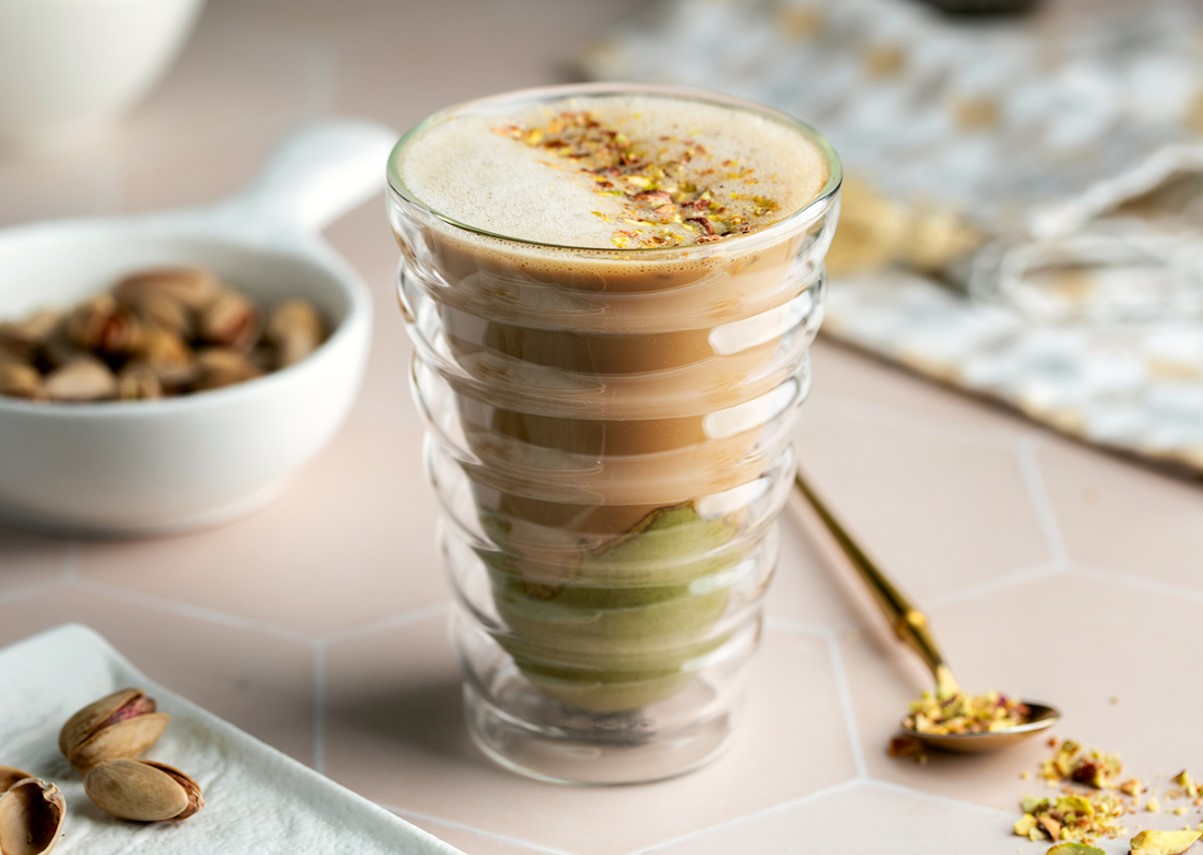Roheline latte, millest kõik räägivad. Miks pistaatsiajook vallutab kohvikud?