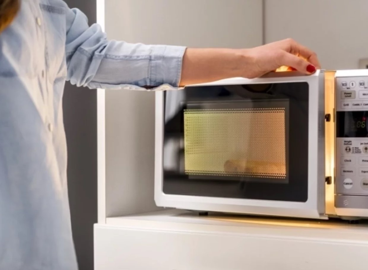 Need toidud on mikrolaineahjus rangelt keelatud - ära tee seda kunagi!