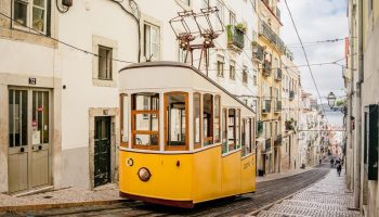 Kas Portugal Kaotab Oma Võlu? Pensionärid Pööravad Pilgu Uuele Euroopalikule Unistusele