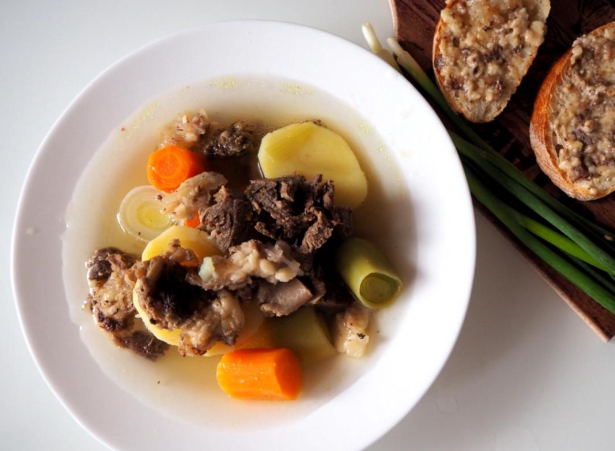 Unustatud talveklassika on tagasi: kas vanaema pot‑au‑feu võib olla parim talveroog, mida sa sel hooajal proovid