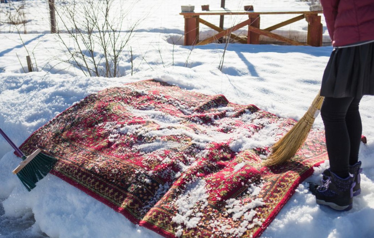 Proovisin esimest korda kuulsat teenust, milleks on vaipade puhastamine lumega - kuid oleks olnud hea sellest veast eelnevalt teada saada