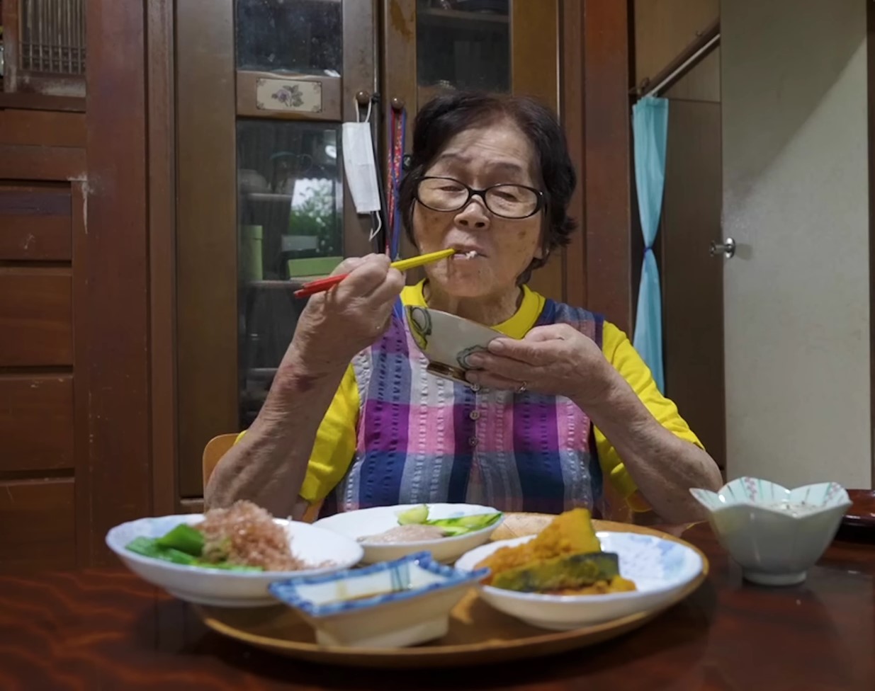 Okinawa saladus: kuidas saare elanikud elavad üle 100 aasta