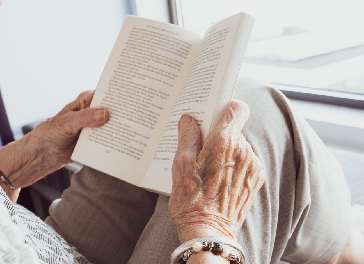 100‑aastase salajane retsept: iga päev lihtsad harjumused, mis hoiavad Sind tervena ja iseseisvana, mitte hooldekodus