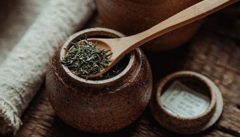 Me teame seda küll, aga kasutame ainult ühes roas: taim, mis on üllatavalt tervislik ja võib muuta su igapäevamenüü